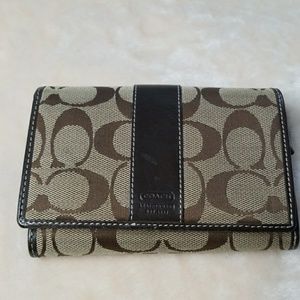 Authentic Coach wallet